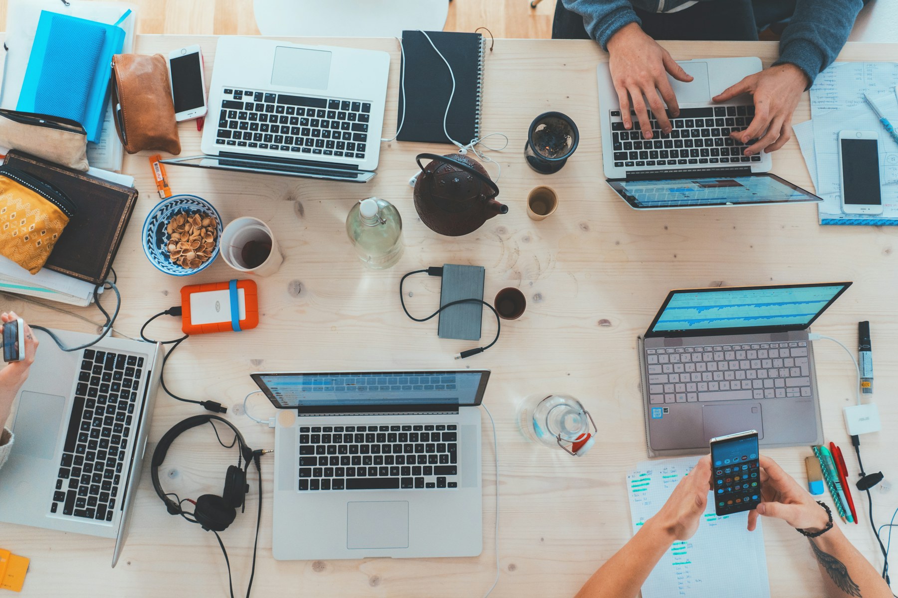 Technology workspace representing LISI Technology services
